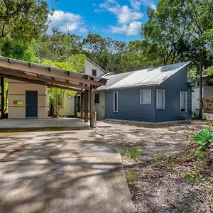 7 Naiad Court Rainbow Shores Holiday home Rainbow Beach